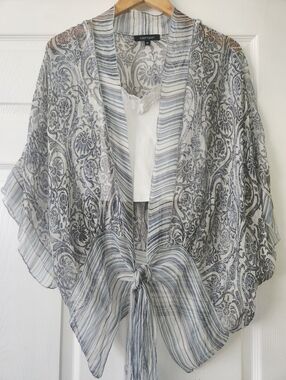 Karen Kane Blue and Gray Sheer Paisley Tie-Front Kimono - Women's 1X